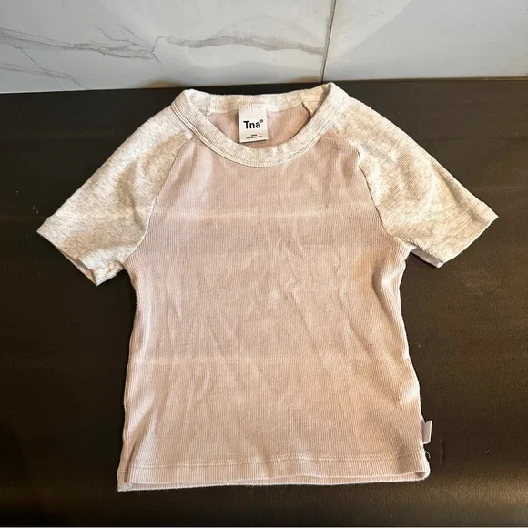 TNA Ribbed Raglan Baby Tee - Picture 1 of 4